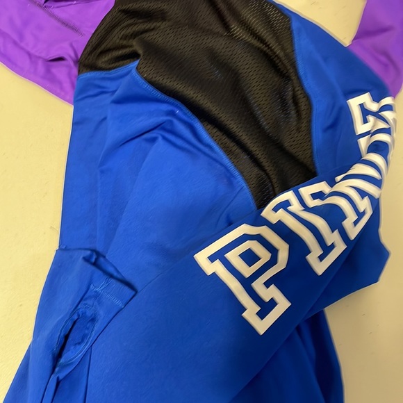 VSX and PINK tops XS - both for 15 - Picture 2 of 3